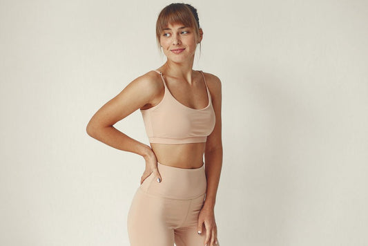 Kas ir shapewear? Ceļvedis par koriģējošo apakšveļu sievietēm - Elorélle